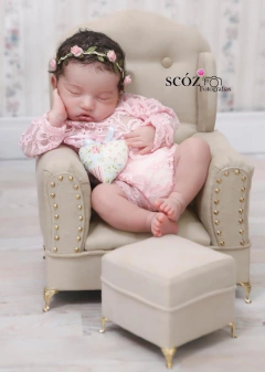 Poltrona Safira + Puff Newborn - Bege