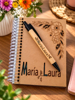 Anotador A6 de Madera Personalizado + Bolígrafo - Vico Ideas Bonitas