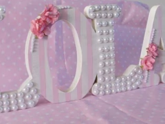 Palabras / Letras en Madera. Todas en Imprenta Mayúscula