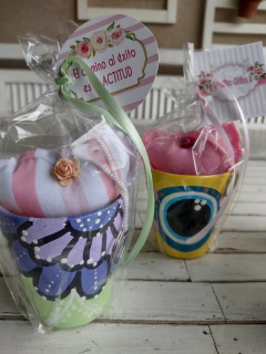 Imagen de Maceta, Llavero y Presentación