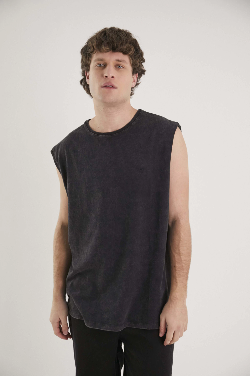 Musculosa Washed Plain - Airborn