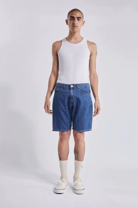 Bermuda 1990 - Revolver