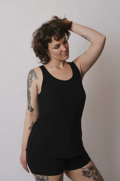 Musculosa Marina en internet