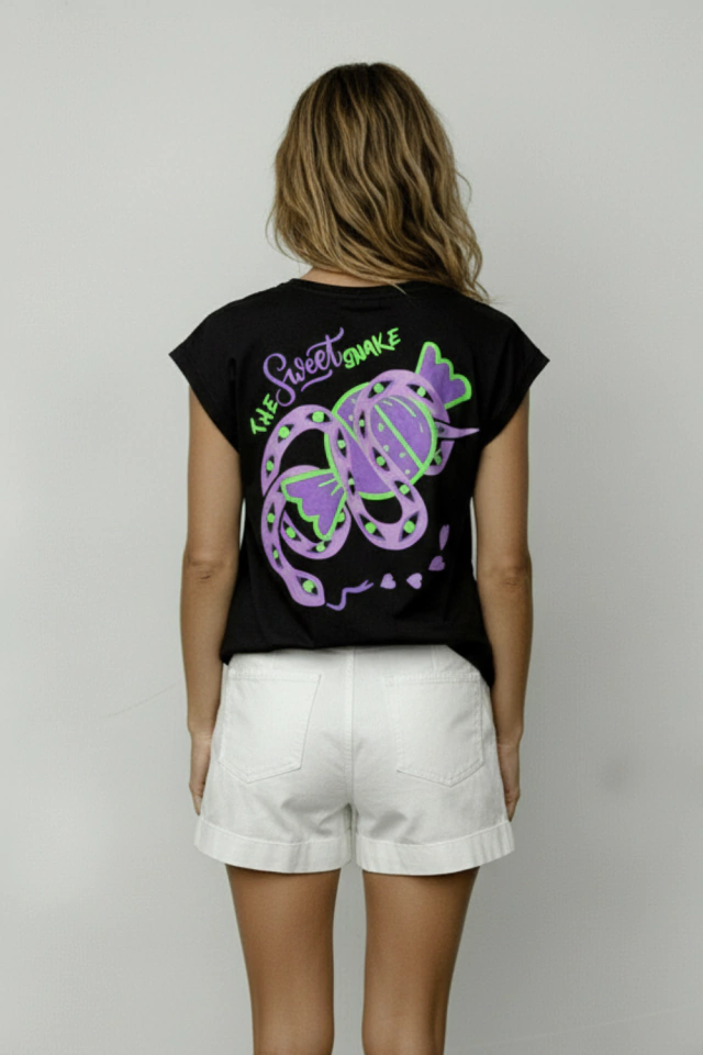 REMERA SNAKE