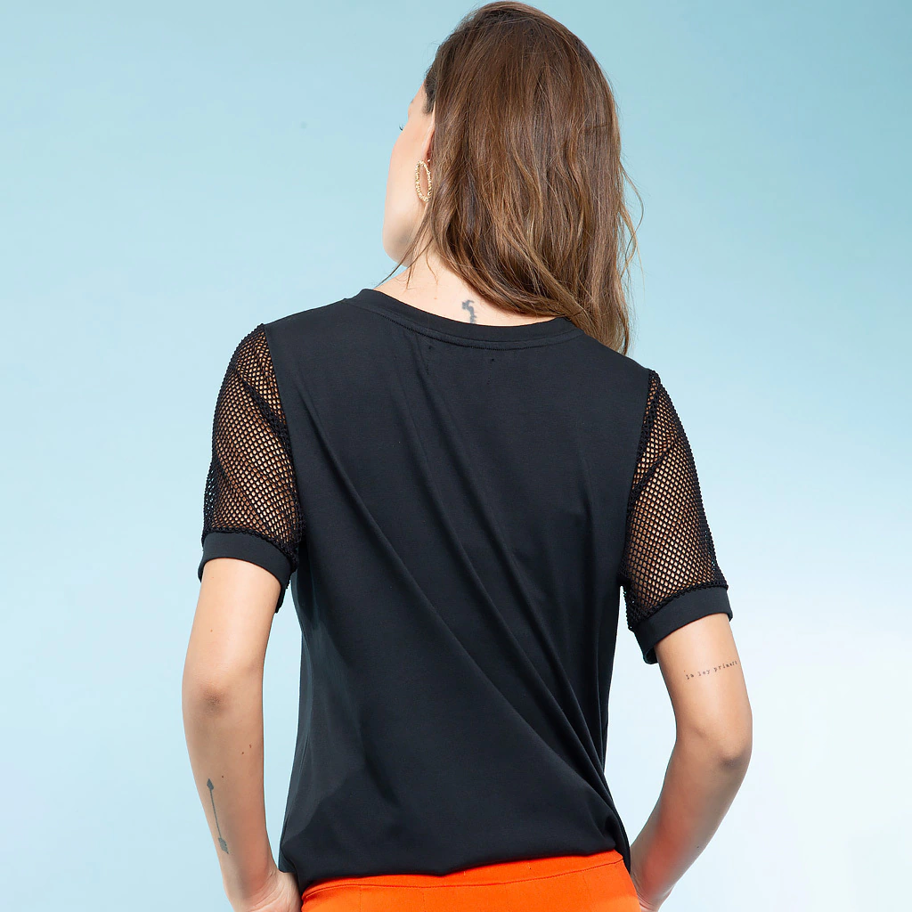 REMERA GRILLA 01