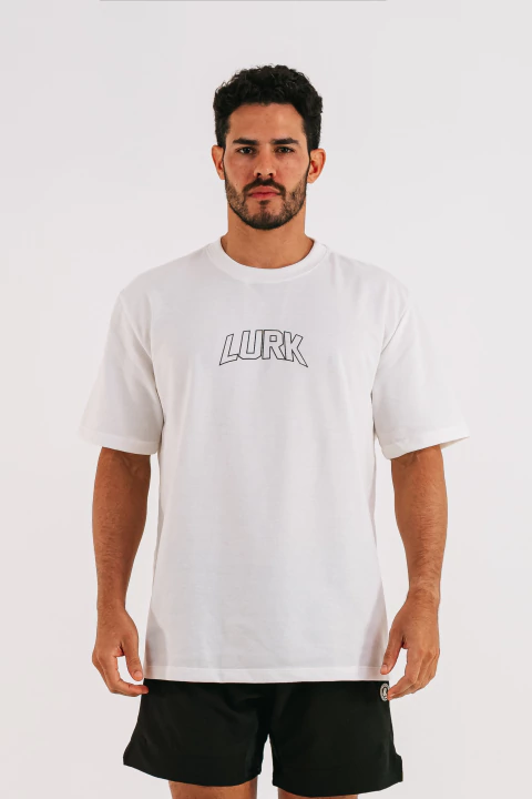 camiseta oversized branca para cademia