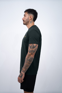 Camiseta Dry Poliamida Preto/Dourado - Lurk | Meias e Vestuário Fitness [@lurkbr]