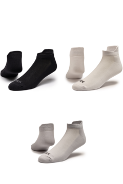 Kit com 3 pares de meias esportivas Lurk nas cores preta, branca e cinza, com design anatômico e tecido respirável