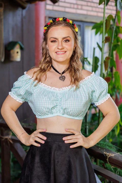 cropped traje típico oktoberfest