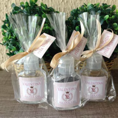 Frascos Álcool Gel 35ml com saquinho e tag na internet