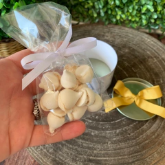 Latinha Personalizada com Suspiros na internet