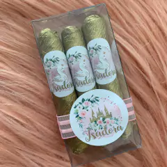 Caixinha Baby Elegance com 3 Charutos de Chocolate