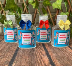 Frascos Álcool Gel 35ml com lacinho - Mimos & Caprichos