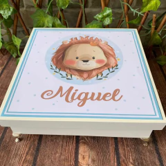 Caixa Simples com pezinhos - VAZIA