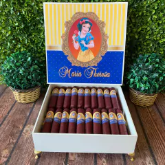 Caixa Simples com pezinhos