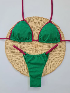 Cortininha viés chain verde bandeira com marsala / Tira fina argola