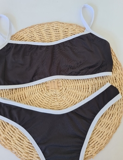 Conjunto Anita preto com branco / Asa delta viés - comprar online