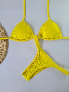 Cortininha viés meril amarelo / Fio dental