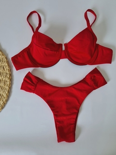 Meia taça meril vermelho / Borboleta