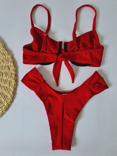 Meia taça meril vermelho / Borboleta na internet