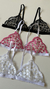 Conjunto lingerie Amélia rosa e branco na internet