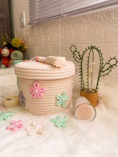 Cesto Jardim Encantado 20x18 com tampa - comprar online