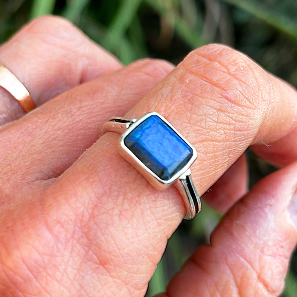 Anillo SUMATRA