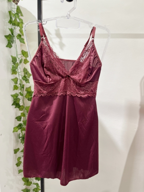Camisola Camille Vinho - Acompanha calcinha - comprar online