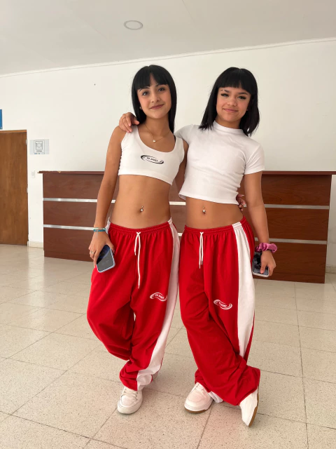 Jogger Dúo Rojo SIN CAMBIO