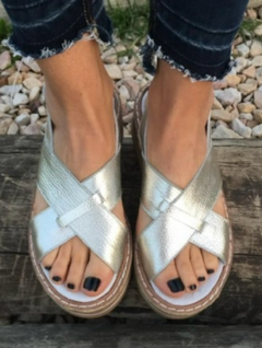 SANDALIA CRUZ PLATA - comprar online