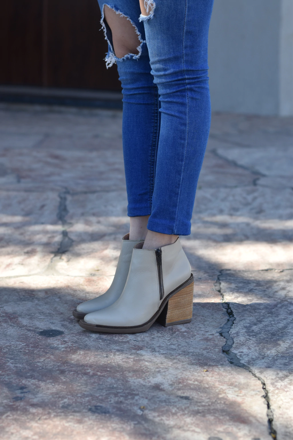 ALANA BEIGE