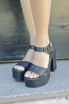 ABRIL NEGRO - tienda online
