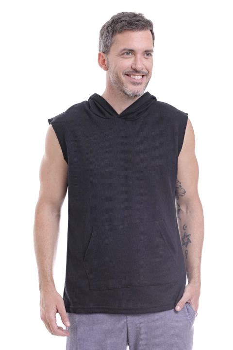 REMERA CANGURO WASMAN NEGRO