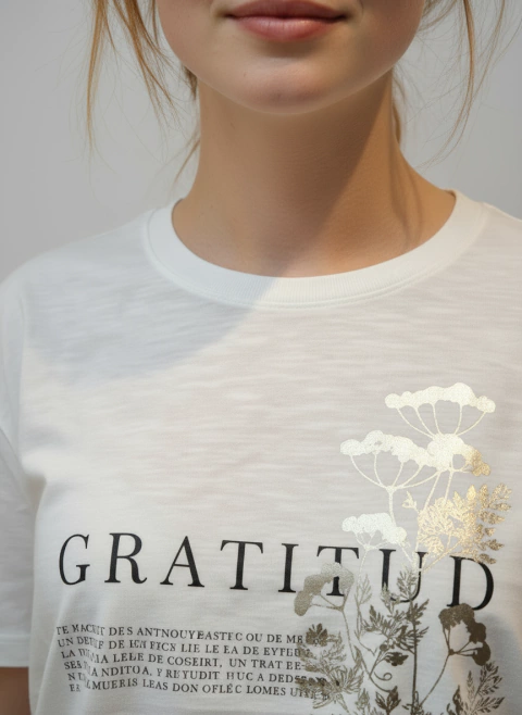 REMERA MANGA CORTA GRATITUDE BLANCA - comprar online