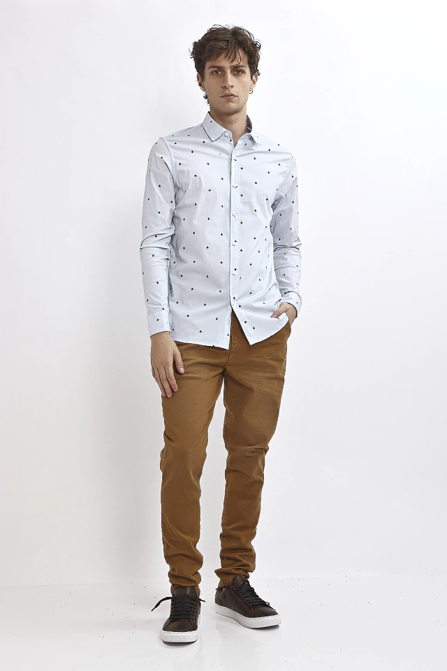 Camisa trebol hombre slim fit