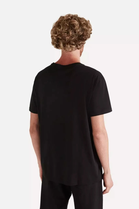 Camiseta Reserva Pf Pima Cores - Preto - 0048367-040 na internet