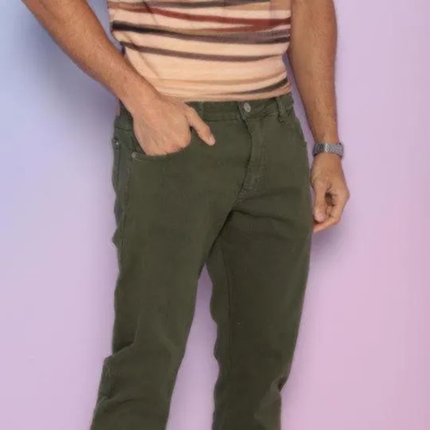 Calça Paul Slim Em Sarja. - Verde Militar. - Forum 001.46.04695 na internet