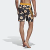 Bermuda Adidas Estampada Marimekko Board Masculina - GV1543 - comprar online