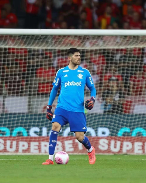 Short Goleiro Flamengo Adidas Tiro 24 Azul na internet