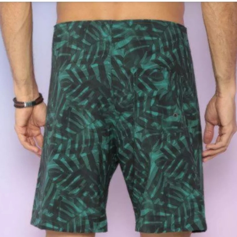 Bermuda Folhagens. - Preta & Verde. - Mash 612.14-VD02 - comprar online