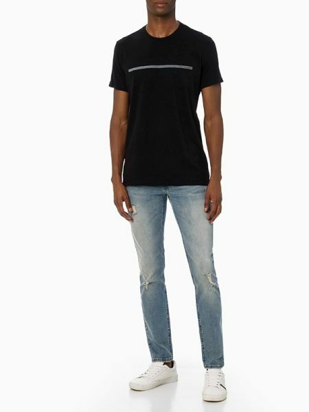 Camiseta MC CKJ Masc Palito Preta CKJM102-0987 na internet