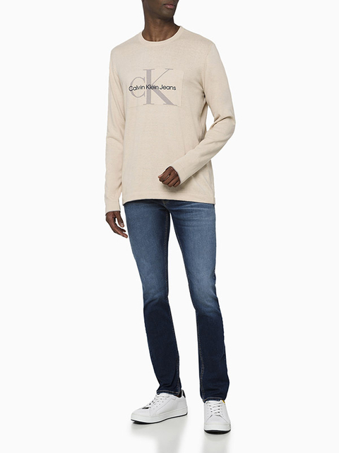 Tricot Calvin Klein Gola Careca Com Reissue no Centro - Areia - CM3OC04WR000-0703 na internet