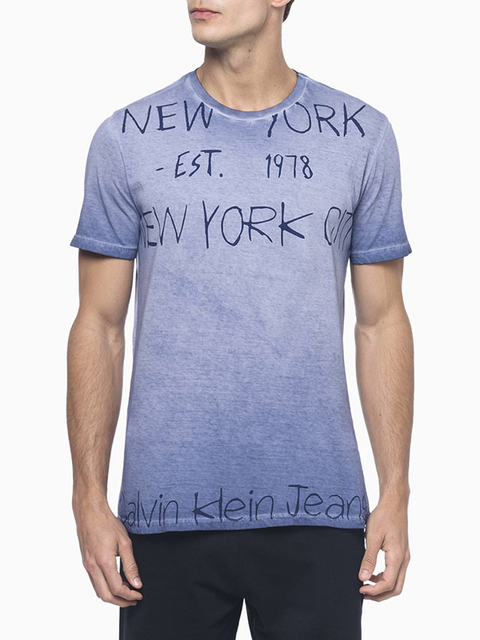 Bermuda Calvin Klein Masculina Logo CK Reissue Gel Preto - CM3OC13BM331-0987 na internet