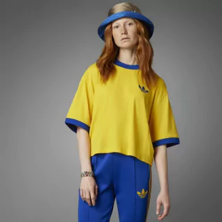 Camiseta Feminina Oversized Adicolor 70S IB2060