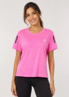 Camiseta Adidas 3S Response Poliamida Feminina - P25002