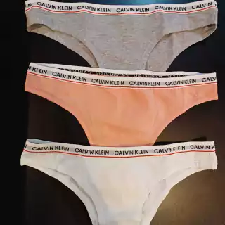 Kit Calcinha Calvin Klein Tanga Cotton C/ 3 Peças (Branco/Pêssego/Mescla) - LUC248-900220966