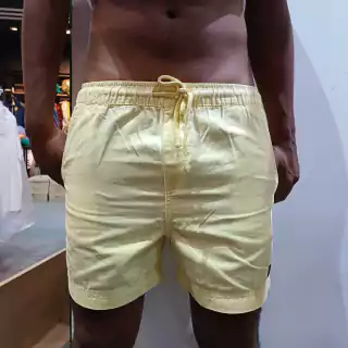 Short Calvin Klein Jeans Masculino Color Cós Elástico Amarelo - CM3PC13BC889-0112