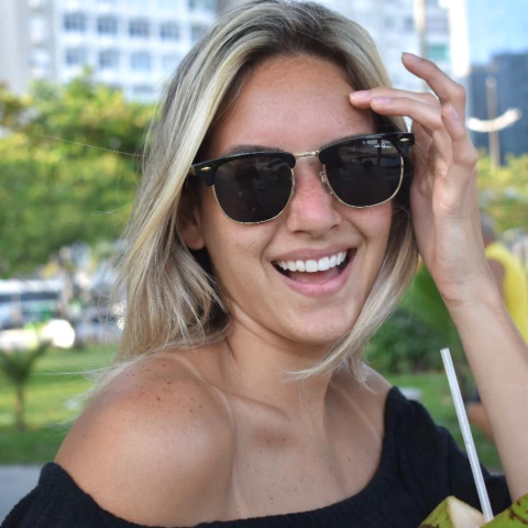 ÓCULOS DE SOL MASTER PRETO COM DOURADO