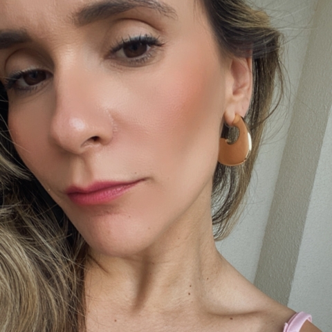 ARGOLA MÉDIA ANATÔMICA LAISA DOURADA - comprar online