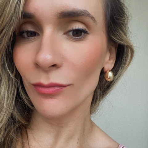 BRINCO JUDITE PEQUENO DOURADO - comprar online